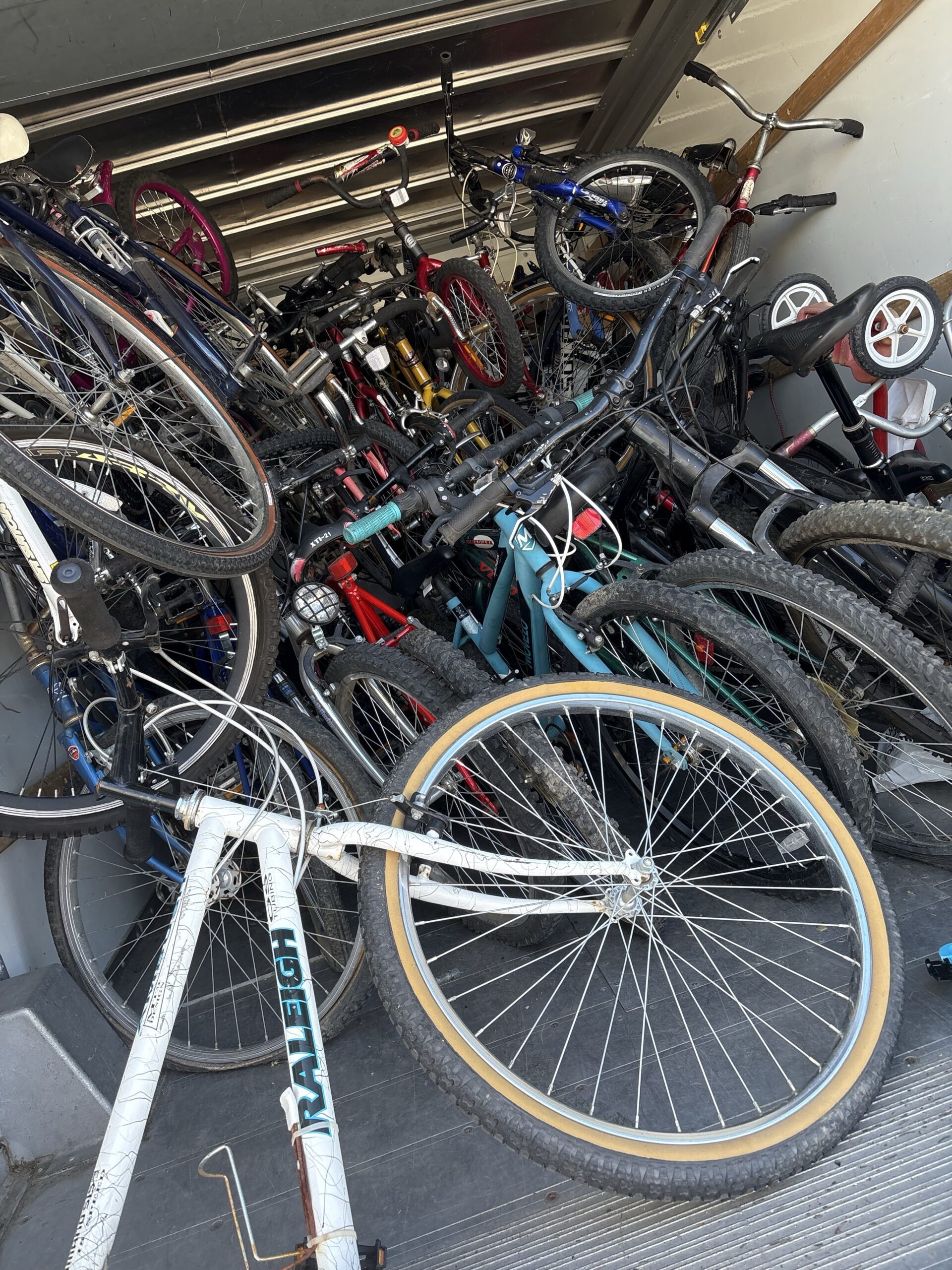 Youth en Route community cleanup initiative makes it easier to re-home unwanted bikes